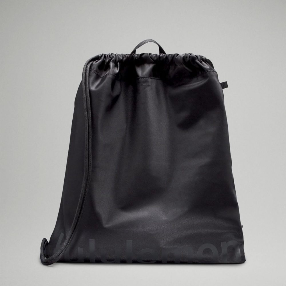🆕 LULULEMON Black Lightweight Gym Sack 13L- NWT